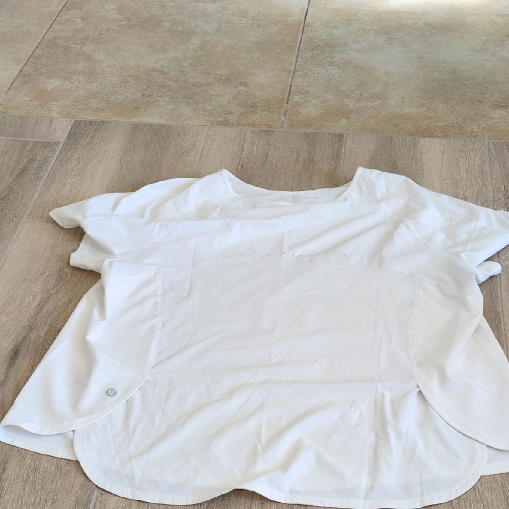 Lululemon Athletica White Top - Picture 3 of 4
